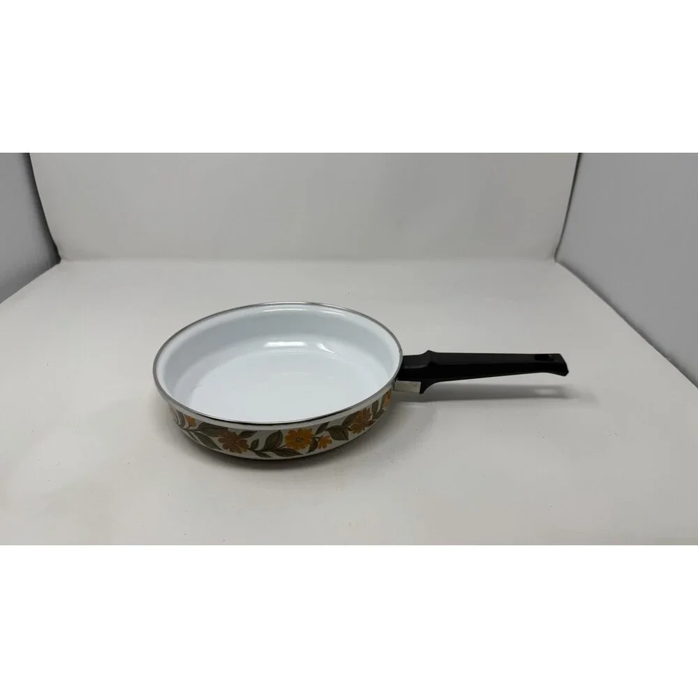 JMP Capri Enamelware 8.5